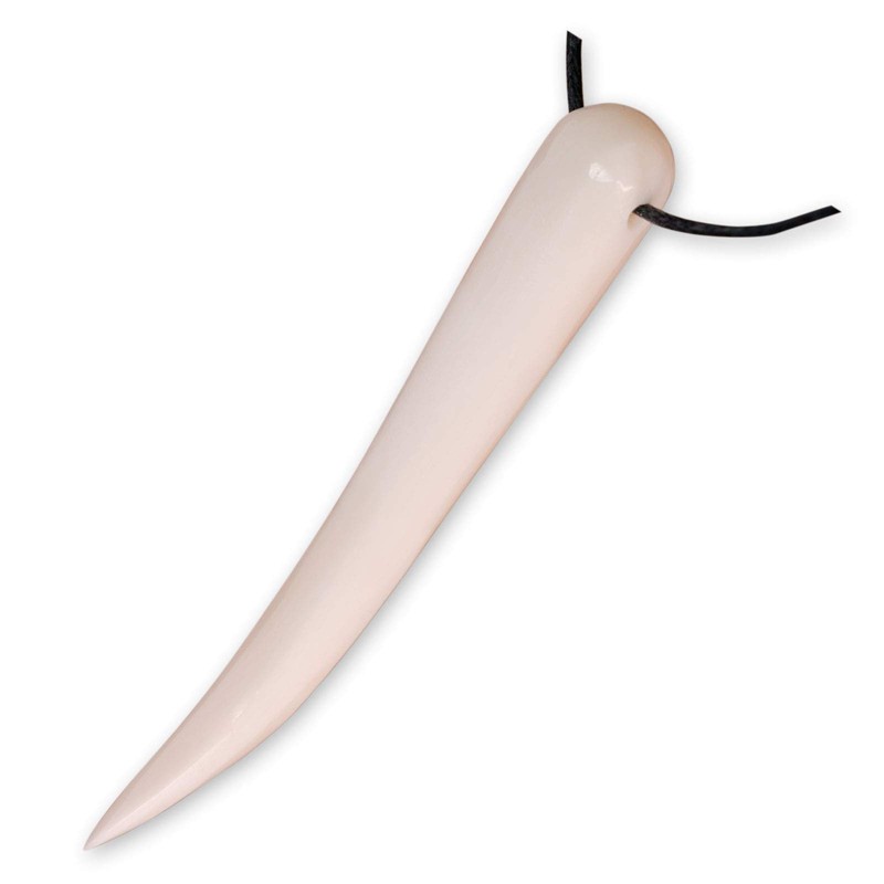 Fly Style Tooth pendant made of buffalo bone – chain