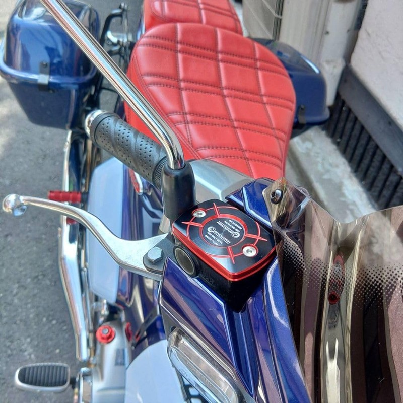 REVOLUTION Master Cylinder Cover / HONDA FORZA-300,350 DAX 125/SUPER CUB