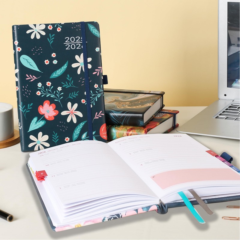 Academic A5 Weekly Planner 2025/2026 - School Calendar & Study