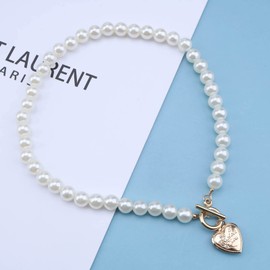 Allereyae Vintage Pearl Choker Necklace Gold Circle T Bar Necklace Bohemia Heart Necklace Love Heart Pendant Necklace Chain Jewelry for Women and Girls (Heart locket)