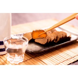 Yamada Nouen Ichi-Uemon Iburigakko 8.8 oz (250 g) Bottle, Additive-free, Takuan PON Shop with Stickers (1)