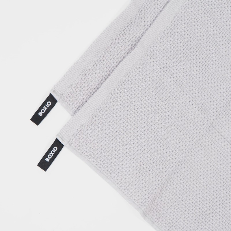BOXIO - Towel: 2 x versatile cotton towel, 34 x