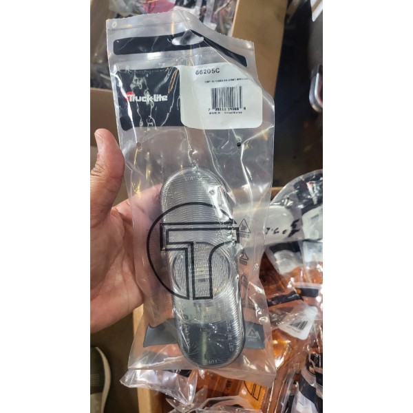 Truck-Lite (66205C) Stop/Turn/Tail LED Light Kit