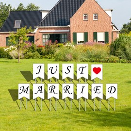 JUST MARRIED Yard Signs with Stakes,13.7x9.8 Inches Wedding Outdoor Lawn Signs,Patio Decorations, Garden Lawn Decorations for Anniversary