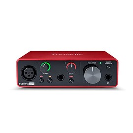 Focusrite Scarlett Solo - Interfaz de audio USB de 3ª generación para guitarristas, vocalistas, podcasters o productores para grabar y reproducir soni