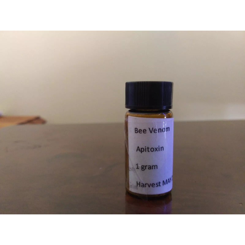APIS Bee Venom Serum with Royal Jelly and Manuka honey