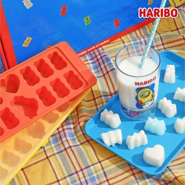 HARIBO Silicone Ice Cube Tray with Lid, Easy-Release & Flexible - DIY with HARIBO Goldbears as Ices, Cookies, and Chocolates, Funny Shape Ice Tray for Freezer, BPA Free, Dishwasher Safe (Yellow)