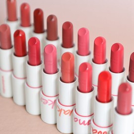Wakemake Healthy Glow Balm Stick Lipstick, 17 Oriental Rich, 1 piece / wakemake HEALTHY GLOW BALM STICK 웨이크메이크 헬시 글로우 밤 스틱 립스틱, 17 오리엔탈 리치, 1개