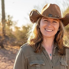 Kuskins Turquoise Lightning Necklace,Retro Bohemian Style Turquoise With Lightning Pendant,Antique-Style Lacquer Decoration women's Jewellery,women's Necklace,80s Cowgirl Jewelry