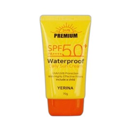 Yerina Moist Essence Dermatology Women’s Sunscreen Premium Waterproof 70g 1 unit / 예리나 촉촉한 에센스 피부과 여성 바르는 선크림 프리미엄 워터프루프 70g 1개