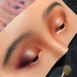 Modelo Práctica Maquillaje Sombras Ojos Aplicación Pestañas                                                                                           
