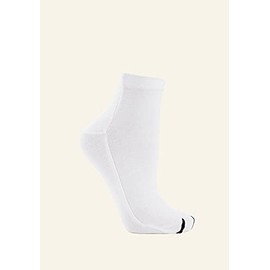 THE BODY SHOP Animal Paw Print Moisture Socks