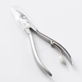 Kai Corporation HK0634 Nipper Nail Clipper with Spring and Case