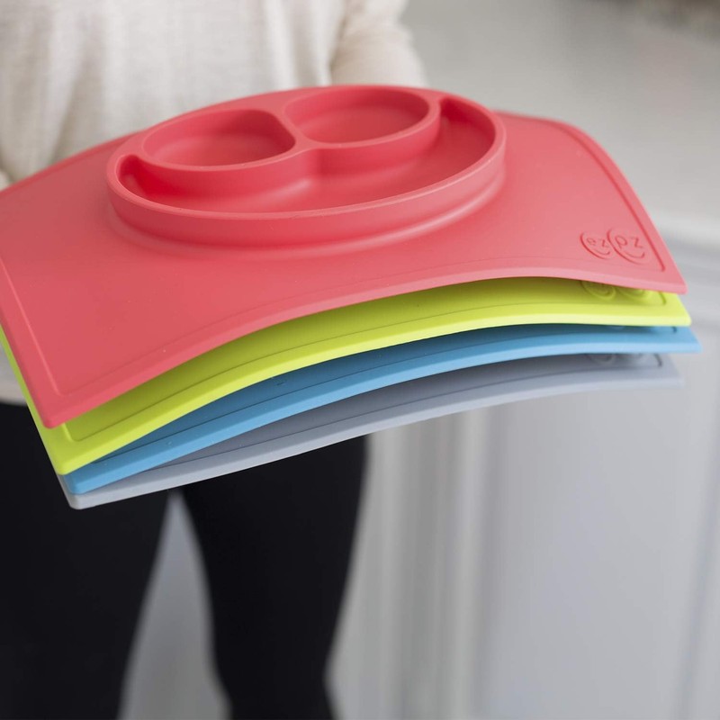 ez pz Plato Autoadherible Silicon para Bebé Happy Mat. Mantel