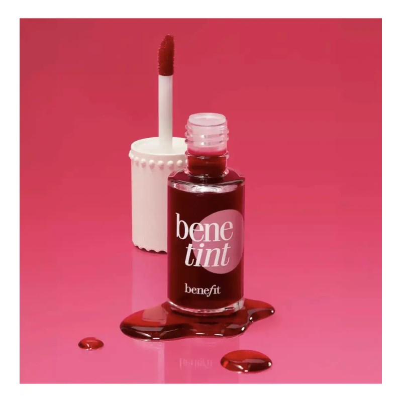 Tinta Labios y Mejillas Roja Mate Benefit Líquida Larga Duración
