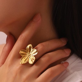 Gold Flower Ring for Women Non Tarnish Adjustable Statement Rings for Women Gold Plated Flower Rings for Women Chunky Jewelry (Gold)