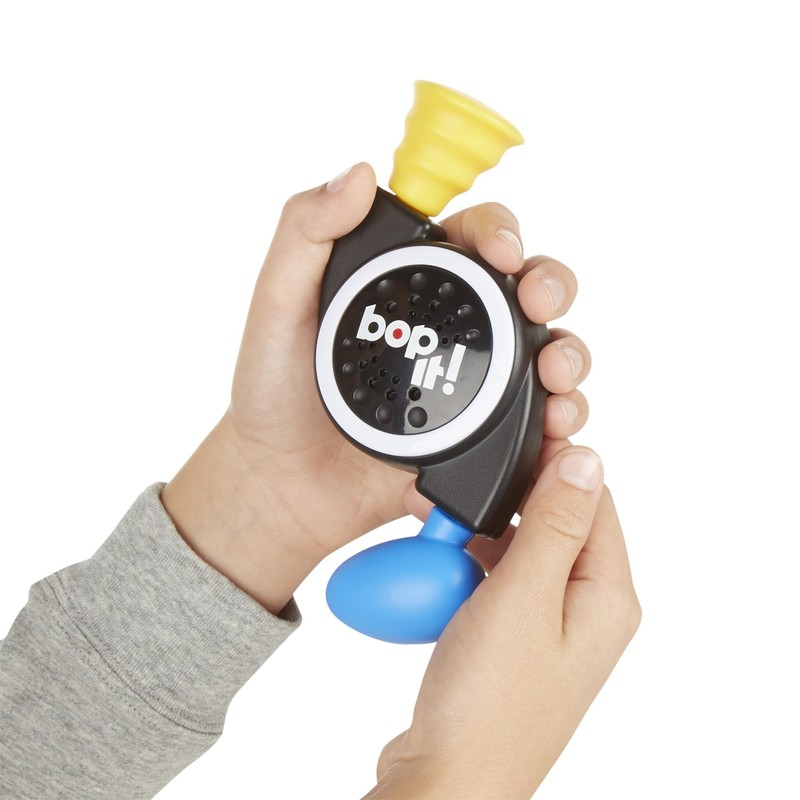 Hasbro Gaming Bop It! Micro Series Electronic Game for 1