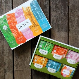 Palais des Thés - Organic Detox Tea Gift Set - Selection of 30 Count Premium Biodegradable Tea Bags Box - Assortment of Rooibos, Herbal, Black, and Green Teas