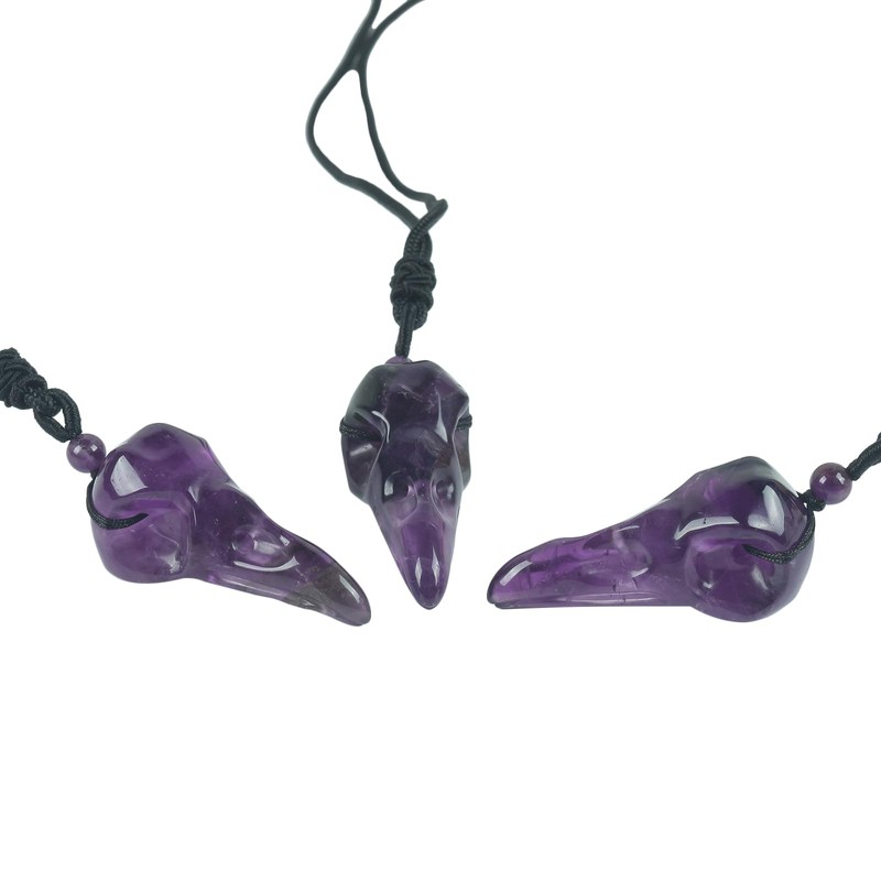 Loveliome Natural Crystal Stone Raven Skull Pendant Necklace Hand Carved