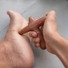KITAMA Thai Massage-Holz Set (5 Teile): Massage Stäbchen + Kreuz