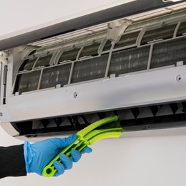 ERRECOM Cleaning Brush with Microfibre Cloth for Air Conditioning Ventilation Nozzles