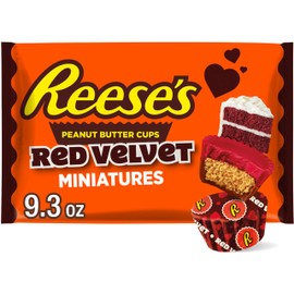 REESE'S Miniatures Milk Chocolate and Red Velvet Flavored Creme Peanut Butter Cups, Valentine's Candy Bag, 9.3 oz