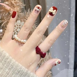 Christmas Elk Press on Nails Short Square Christmas Fake Nails with Xmas Tree Bow Charm Designs Christmas Glue on Nails Full Cover Acrylic Artificial Nails Winter Christmas False Nails for Women