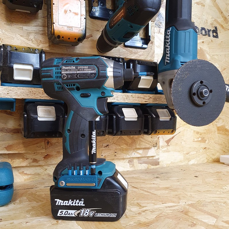 StealthMounts Blue Makita Magnetic Bit Holder | Drill Bit Organiser