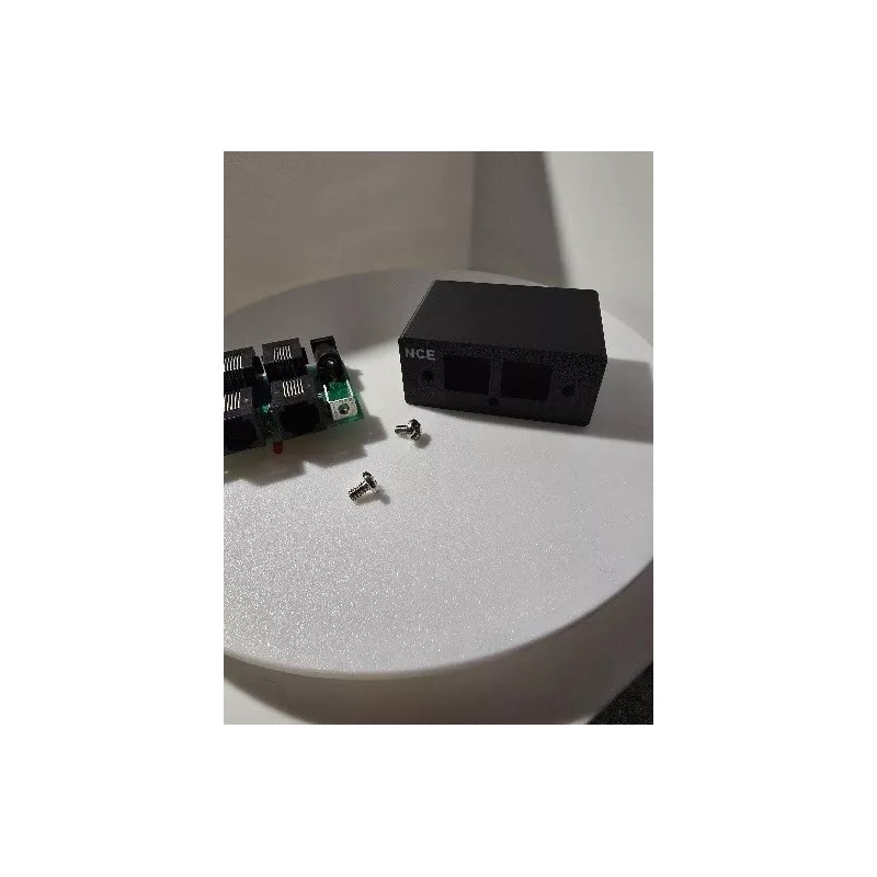 NCE 3D printed Micro stand alone Power Cab box with