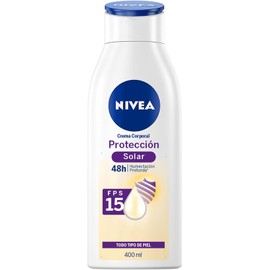NIVEA Crema Corporal Humectante Protección Solar (400 ml), con Vitamina E y Aloe, Protección UV Fps15, 48 horas de Humectación Profunda para Todo Tipo de Piel