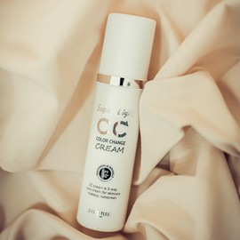 Yunseul Jjangmi Super Light CC Cream (Color No. 19.5) CC Cream 50g SPF 50+, PA+++ Jjangmi Super Light CC Cream + Mask Pack / 윤슬 짱미 슈퍼라이트 씨씨크림(19.5호색상) CC크림 50g SPF 50+, PA+++ 짱미 슈퍼라이트CC크림+마스크팩