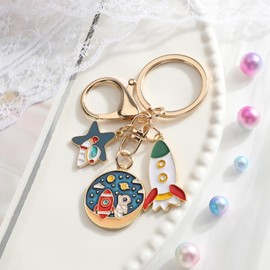 SHTALHST Astronaut Keychain,Space Keychain for Keys Purse Handbag,Christmas Birthday Gift for Women Friends Daughter Son