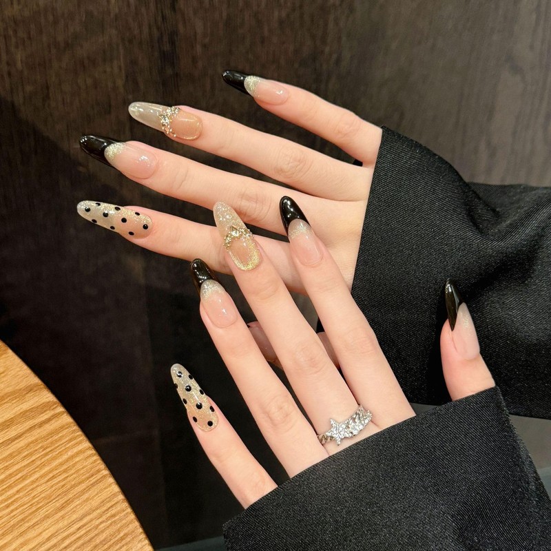 3D Nail Tips Fake Nails Korean Black Pink Handmade Cat