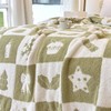 Andreannie Ultra Cozy Christmas Throw Blanket Microfiber Polyester Snowflake Pattern