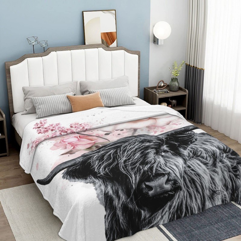 Highland Cattle Scottish Cow Soft Throw Blanket All Season Microplush