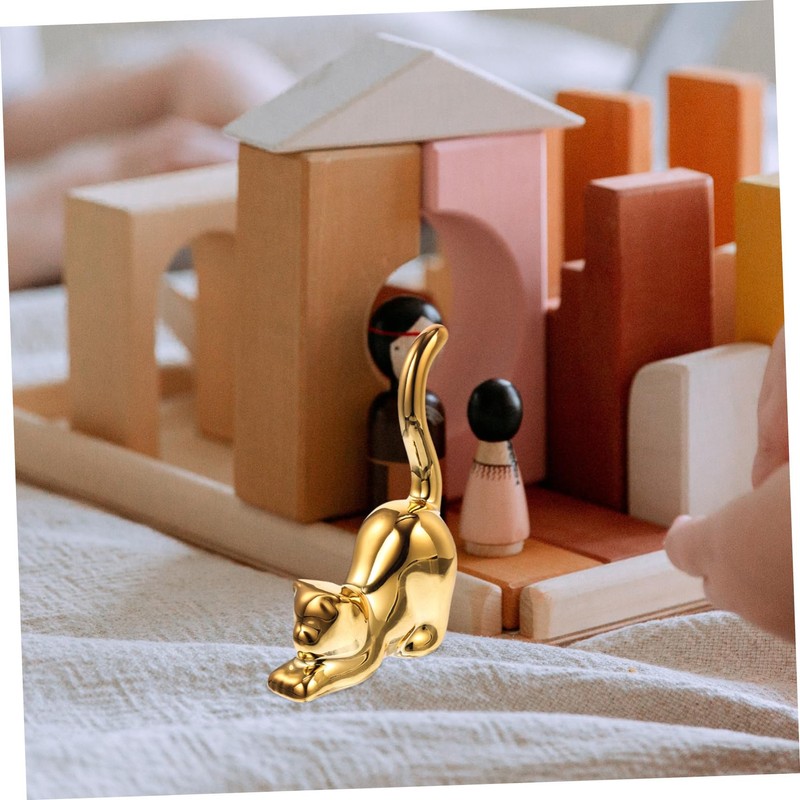 BIUDECO 2pcs Ceramic Cat Statues Decorative Ornaments for Living Bedroom