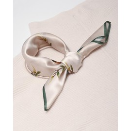 MayTree 100% Mulberry Silk Scarf - Square Magnolia White 53 x 53 cm - Luxurious Women's Neckerchief - Elegant Bandana Scarf for Women - Luxury and Comfort for Adults, White