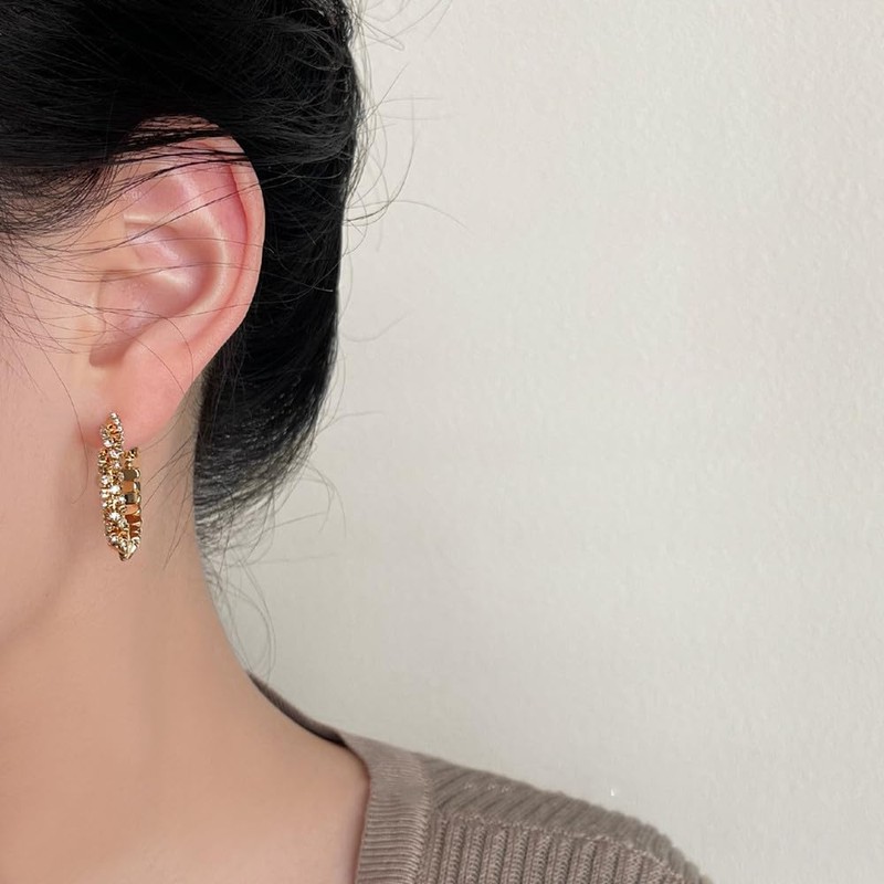 Retro-Inspired 14k Gold Plated Huggies Hoop Dangle Earrings for Women