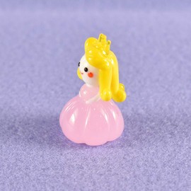 Forkart Cute Handmade Glasswork Himesama Total Length: 1.1 inches (27 mm)