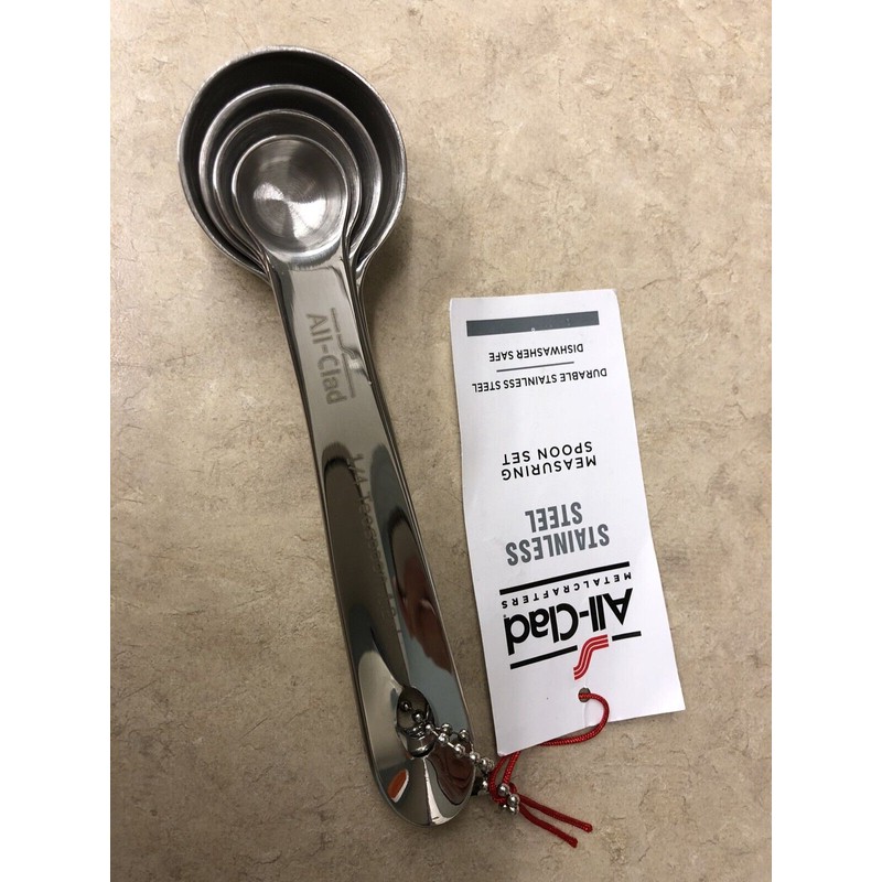 All-Clad NWT All Clad Measuring Spoons Standard Size Set 4