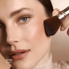Perlas Iluminadoras Oriflame Giordani Gold con Sérum Strobe Peach