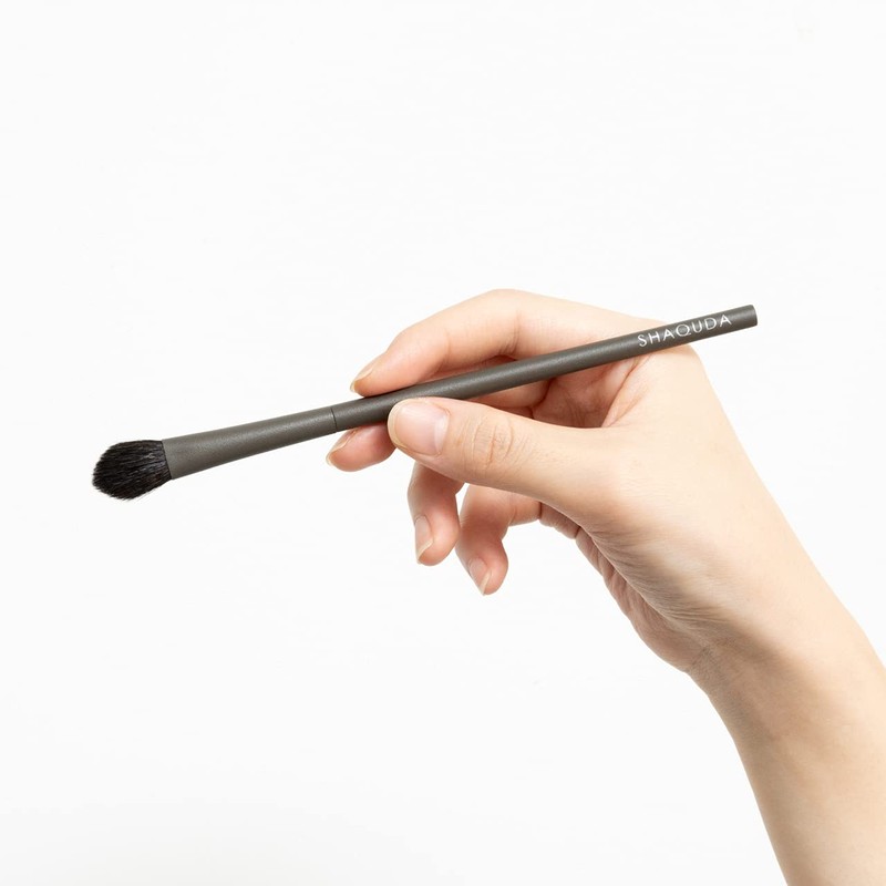 SHAQUDA OWN Blending Brush Flat [750]