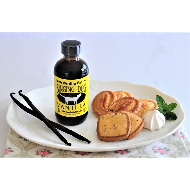 Singing Dog Vanilla: Pure Vanilla Extract - 2 Fluid Ounce