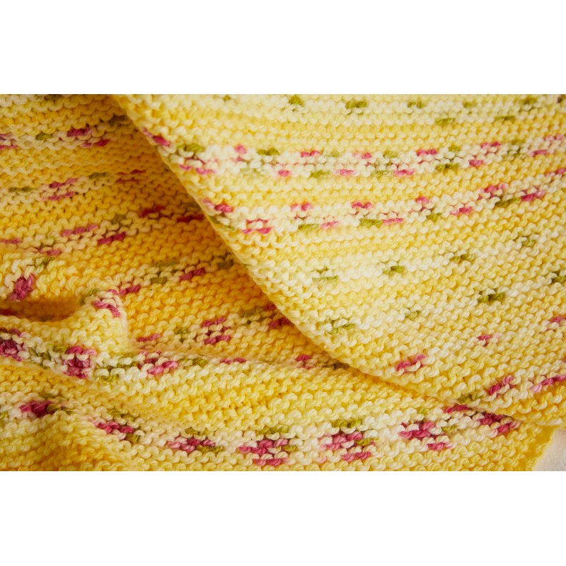 Hayfield Baby Blossom Chunky Knitting Pattern - 5575 Blanket