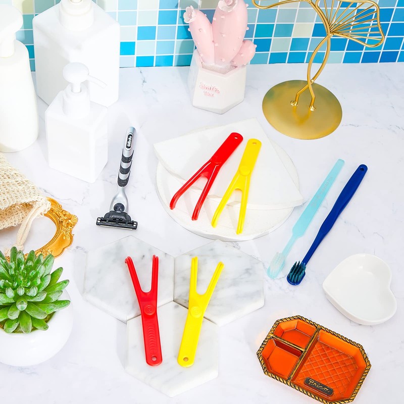 Chengu 4 Pieces Dental Floss Holder Reusable Flosser Reusable Floss