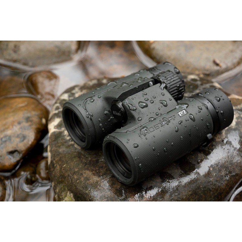 Nikon PROSTAFF P7 Binoculars 10x30 10x 30 Caliber Bird Watching