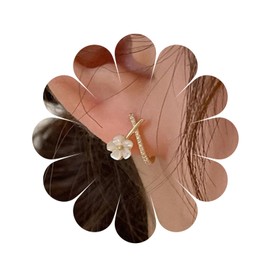 Tiny Diamond Huggie Earrings Flower Stud Earrings Acrylic Flower Studs Earrings Bridal Flower Wedding Earrings Jewellery for Women and Girls Gifts, Zinc, Cubic Zirconia