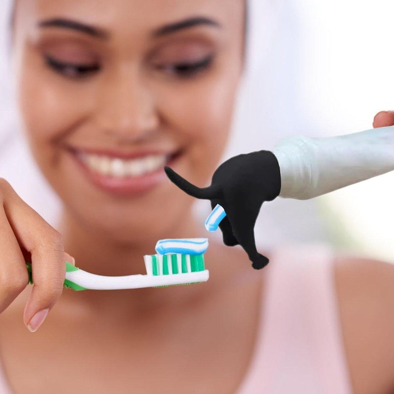 TVSVKWE 3 Pieces Dog Butt Toothpaste Dispenser, Creative Toothpaste Dispenser,