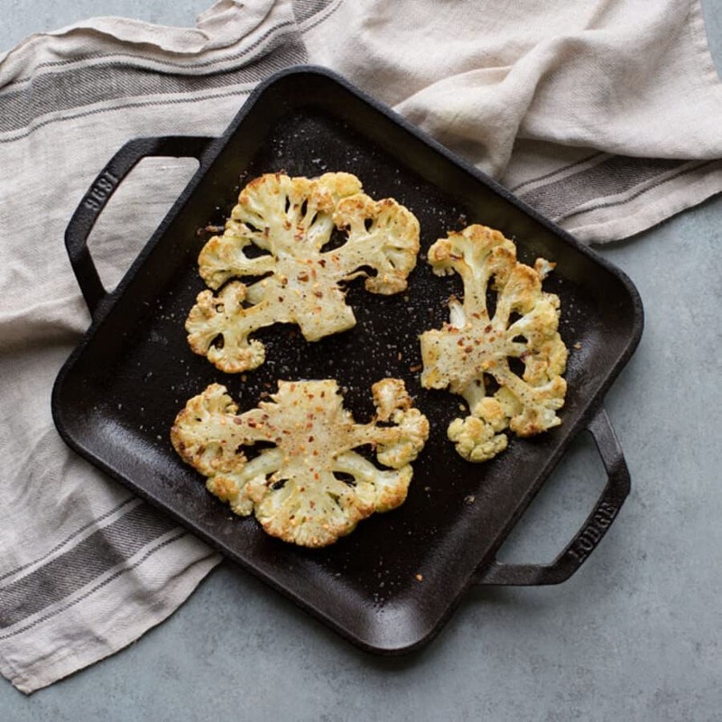 Lodge 11" Cast Iron Square Griddle - Chef Collection -