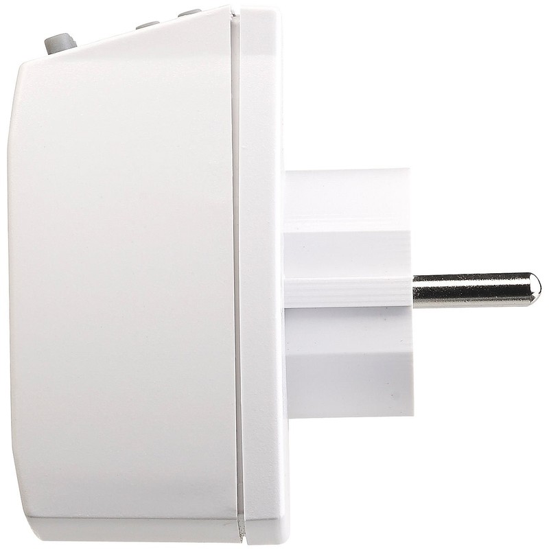revolt Digital Timer Sockets: Set of 2 Compact Digital Timer